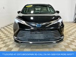 2022 Toyota Sienna XLE 8 Passenger