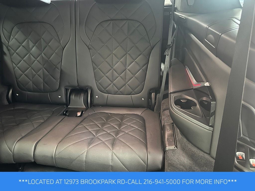 2025 BMW X7 xDrive40i