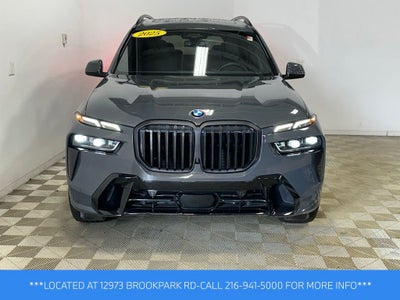 2025 BMW X7 xDrive40i
