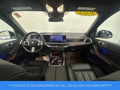 2025 BMW X7 xDrive40i