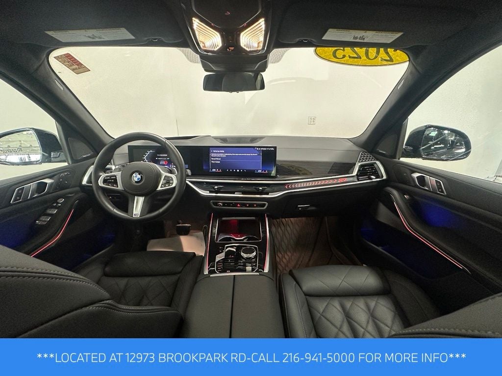 2025 BMW X7 xDrive40i