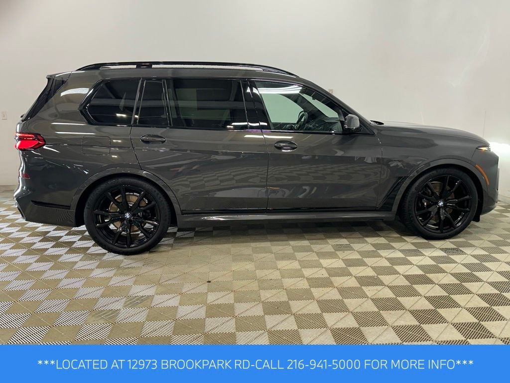 2025 BMW X7 xDrive40i