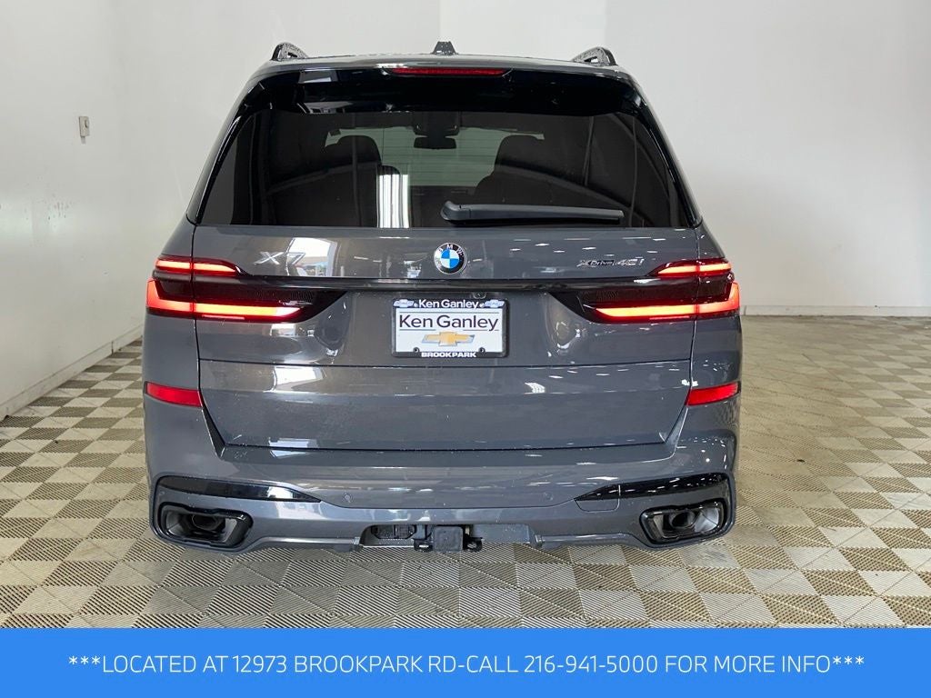 2025 BMW X7 xDrive40i