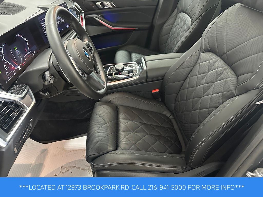 2025 BMW X7 xDrive40i