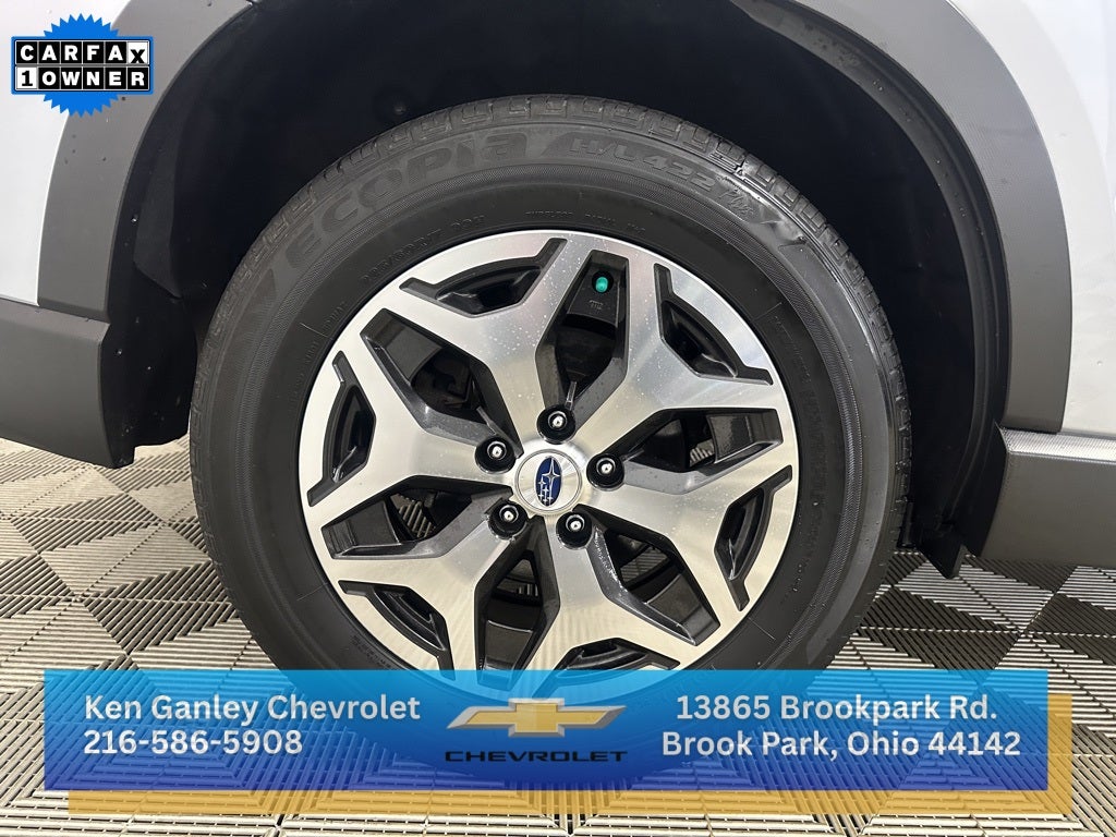 2023 Subaru Forester Premium