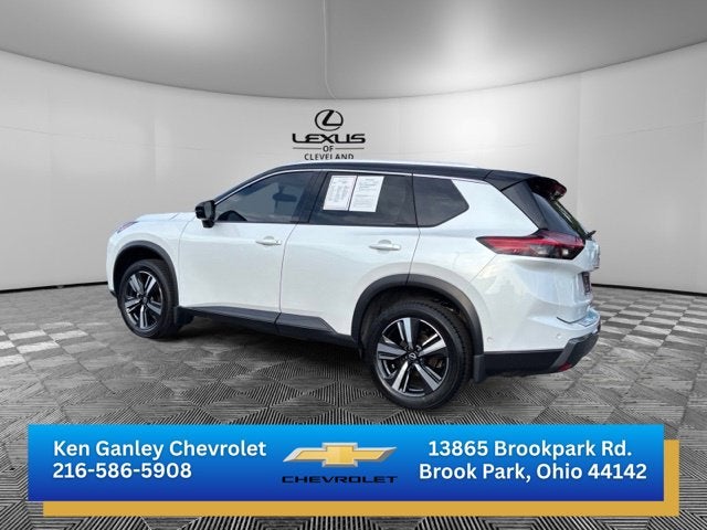 2025 Nissan Rogue SL