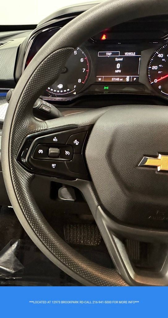 2025 Chevrolet Trax LS