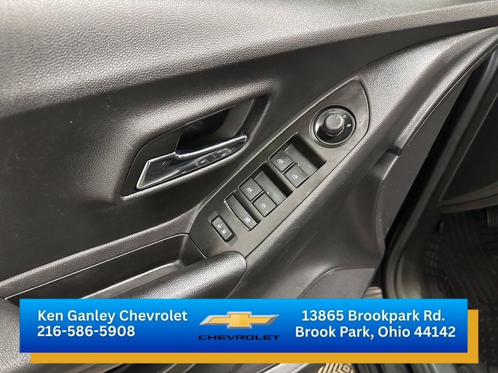 2022 Chevrolet Trax LS