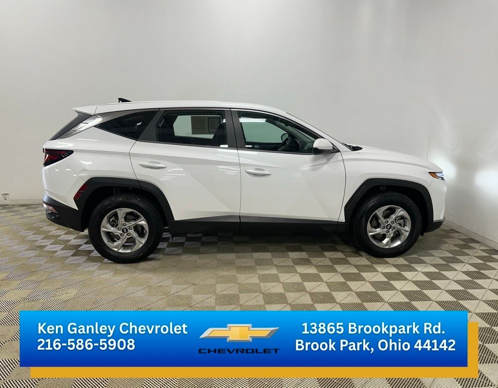 2022 Hyundai Tucson SE