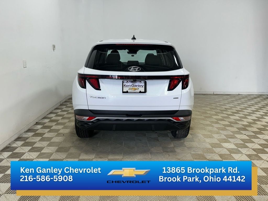 2022 Hyundai Tucson SE