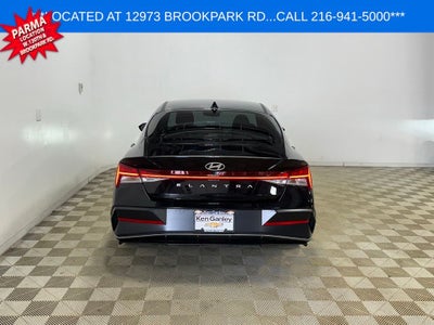 2024 Hyundai Elantra SEL