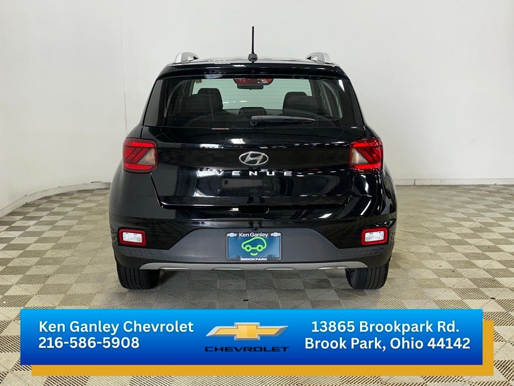 2023 Hyundai Venue SEL