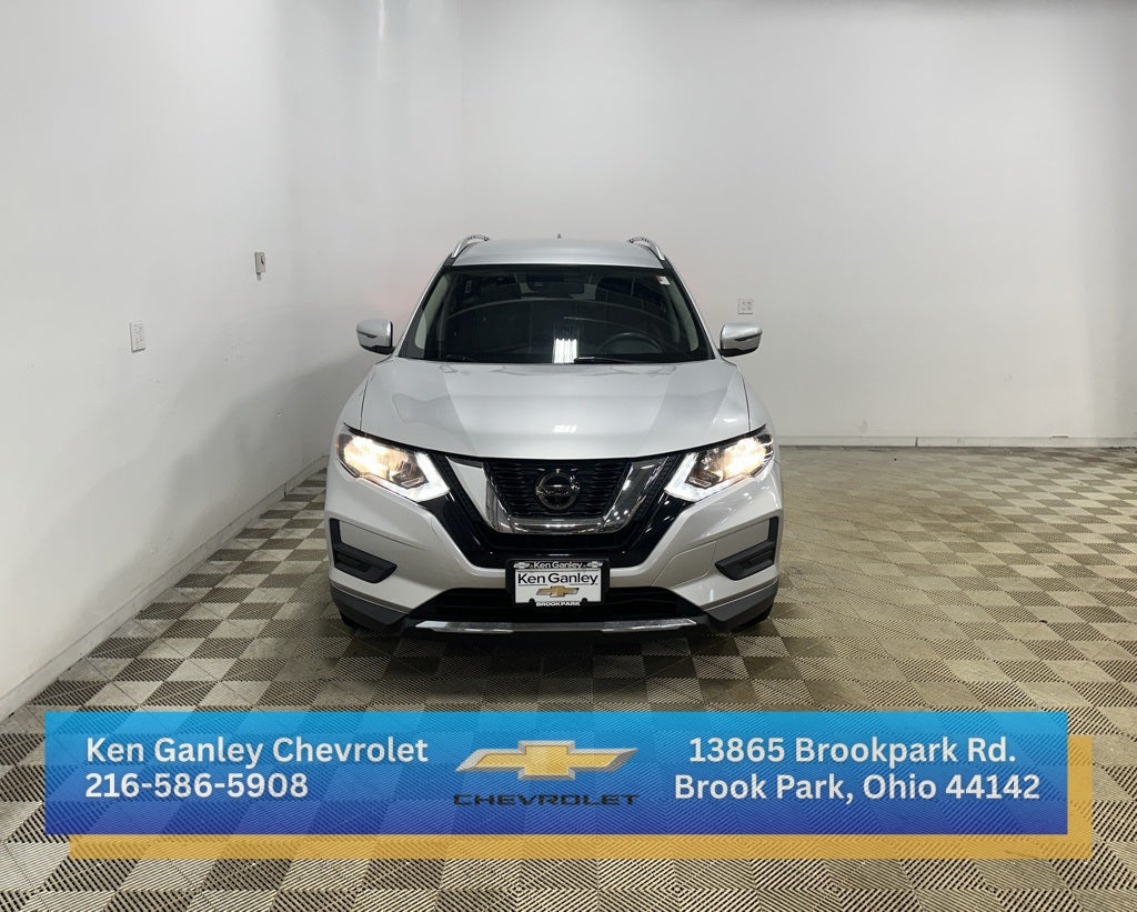 2020 Nissan Rogue SV