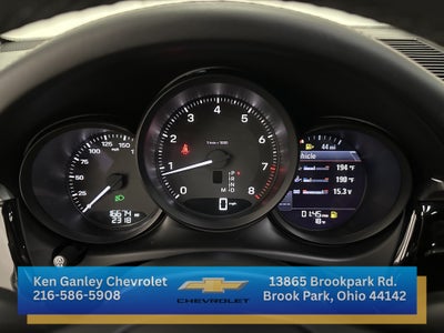 2024 Porsche Macan Base