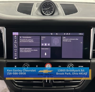 2024 Porsche Macan Base